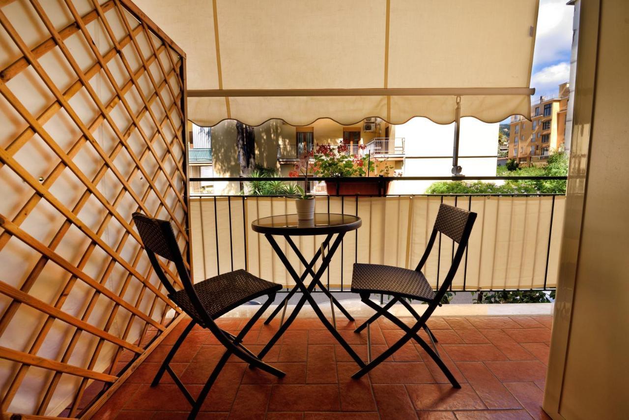 Sorrento Rooms Exterior foto